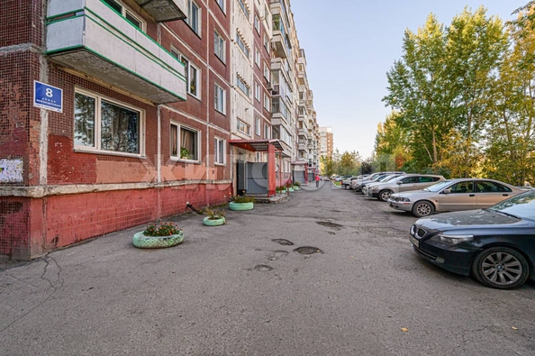 
  Продается 3-комн. квартира, 61.6 м², Железнодорожная ул, д. 8
. Фото 6.