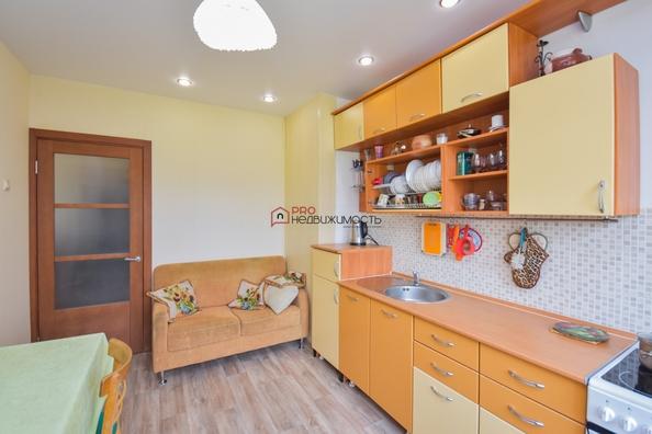 
  Продается 3-комн. квартира, 69.8 м², Красный Сокол ул, д. 19
. Фото 1.