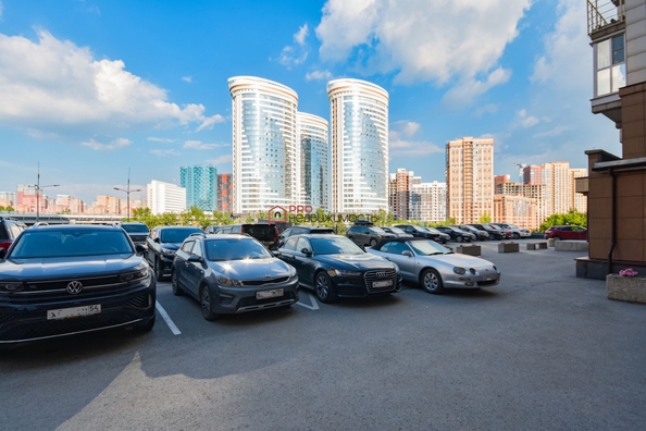 
  Продается 3-комн. квартира, 100.5 м², Сибревкома ул, д. 7/1
. Фото 38.