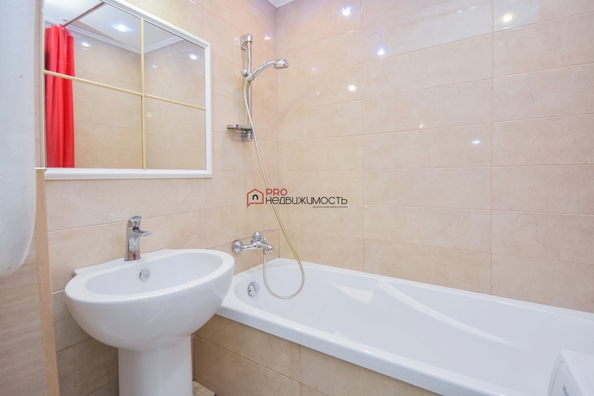 
  Продается 3-комн. квартира, 65.3 м², Селезнева ул, д. 50
. Фото 38.