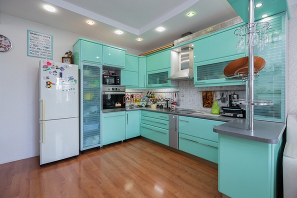 
  Продается 3-комн. квартира, 122.1 м², Лесосечная ул, д. 14
. Фото 18.