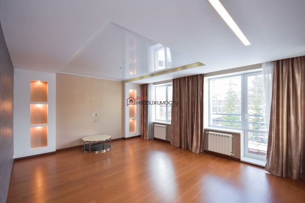 
  Продается дом, 260 м², Новосибирск
. Фото 11.