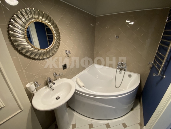 
  Сдается 2-комн. квартира, 42 м², Райсовета пл, д. 8
. Фото 11.
