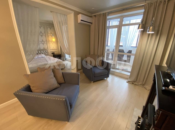 
  Сдается 2-комн. квартира, 42 м², Райсовета пл, д. 8
. Фото 1.