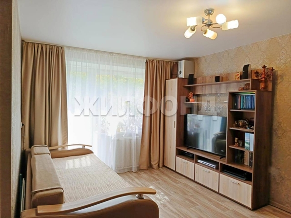
  Продается 1-комн. квартира, 32.6 м², Путевая ул, д. 7
. Фото 2.