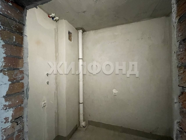 
  Продается 2-комн. квартира, 35.9 м², Ляпидевского ул, д. 5
. Фото 7.