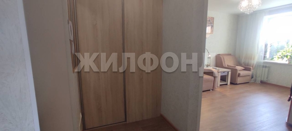 
  Продается 1-комн. квартира, 35.3 м², Рассветная ул, д. 3
. Фото 3.