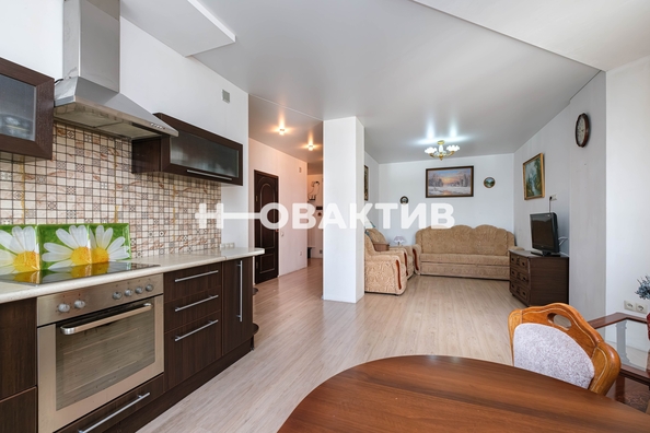 
  Продается 2-комн. квартира, 64.5 м², Галущака ул, д. 15
. Фото 1.