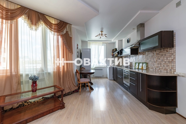 
  Продается 2-комн. квартира, 64.5 м², Галущака ул, д. 15
. Фото 14.