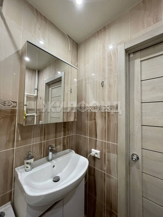 
  Продается 1-комн. квартира, 48 м², Александра Чистякова ул, д. 6
. Фото 9.