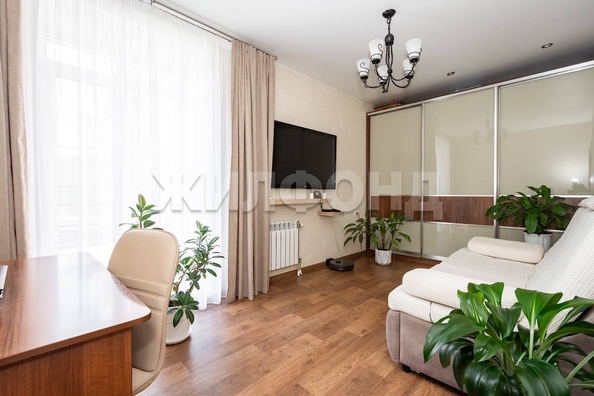 
  Продается 3-комн. квартира, 65.7 м², Стрижи мкр, д. 11
. Фото 1.
