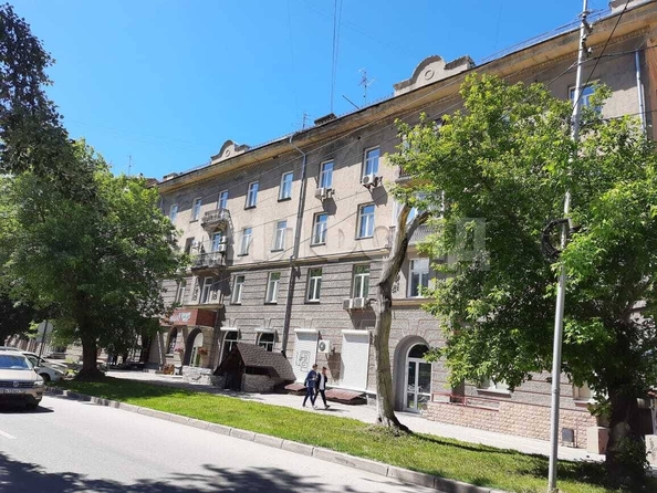 
  Продается 2-комн. квартира, 55.6 м², Орджоникидзе ул, д. 37
. Фото 6.