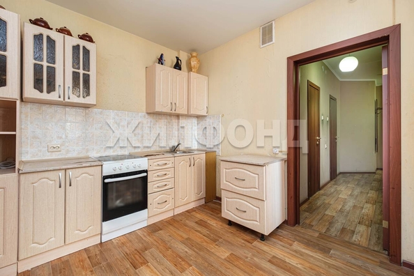 
  Продается 2-комн. квартира, 54.3 м², Тюленина ул, д. 28
. Фото 5.
