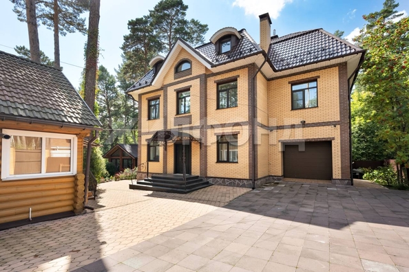 
  Продается дом, 496.8 м², Новосибирск
. Фото 1.