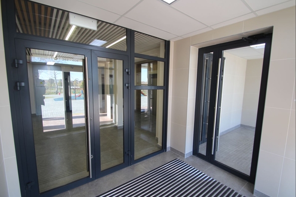 
  Продается 1-комн. квартира, 43.55 м², ЖК Радуга Сибири, дом 4
. Фото 2.