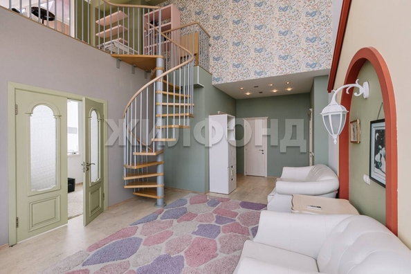 
  Продается 4-комн. квартира, 217.9 м², Галущака ул, д. 9
. Фото 35.
