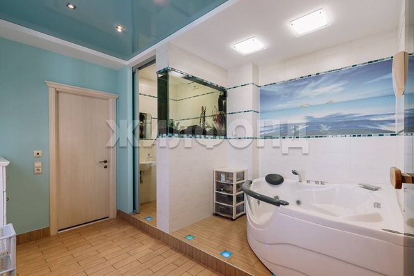 
  Продается 4-комн. квартира, 217.9 м², Галущака ул, д. 9
. Фото 56.
