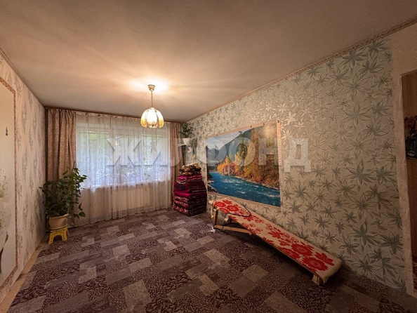 
  Продается 3-комн. квартира, 61 м², Петухова ул, д. 114
. Фото 9.