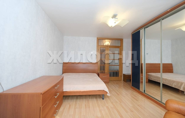 
  Продается 1-комн. квартира, 35.6 м², Октябрьская ул, д. 10а
. Фото 7.