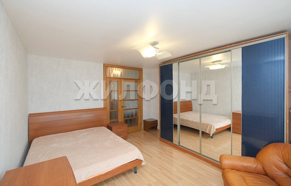 
  Продается 1-комн. квартира, 35.6 м², Октябрьская ул, д. 10а
. Фото 8.