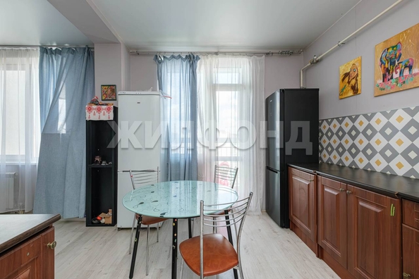 
  Продается 2-комн. квартира, 72 м², , д. 24
. Фото 2.