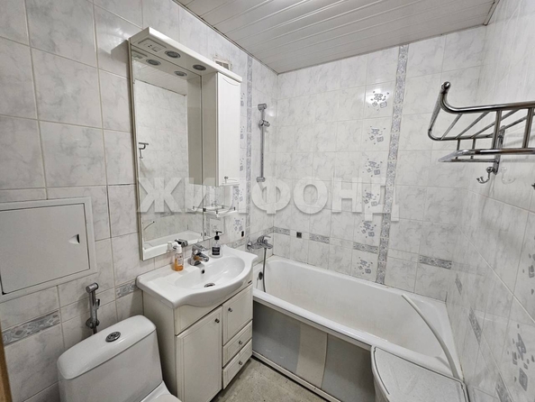 
  Продается 2-комн. квартира, 46.8 м², Дуси Ковальчук ул, д. 396/1
. Фото 7.