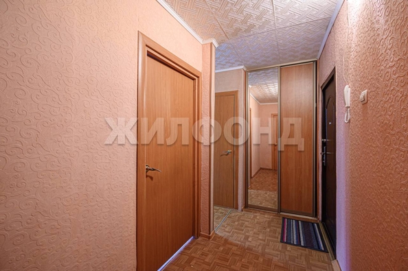 
  Продается 4-комн. квартира, 59.8 м², Ленинградская ул, д. 145
. Фото 22.