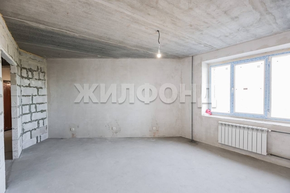 
  Продается 2-комн. квартира, 67.3 м², Есенина ул, д. 67
. Фото 14.