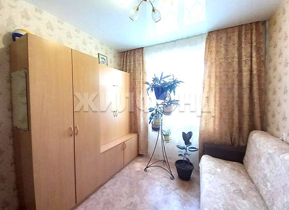 
  Продается 4-комн. квартира, 79.9 м², В. Высоцкого ул, д. 39
. Фото 11.