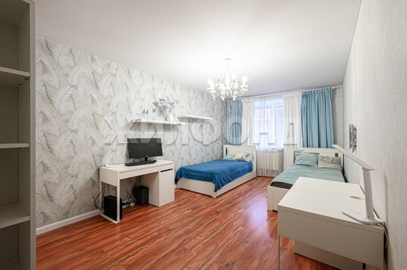 
  Продается 3-комн. квартира, 74.5 м², Холодильная ул, д. 17
. Фото 10.