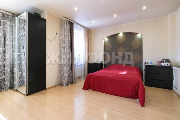 
  Продается 4-комн. квартира, 120.2 м², Адриена Лежена ул, д. 15
. Фото 28.
