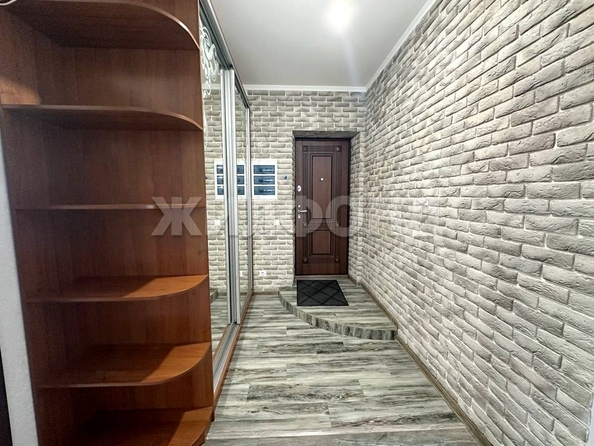 
  Продается 3-комн. квартира, 75.4 м², Титова ул, д. 22
. Фото 8.