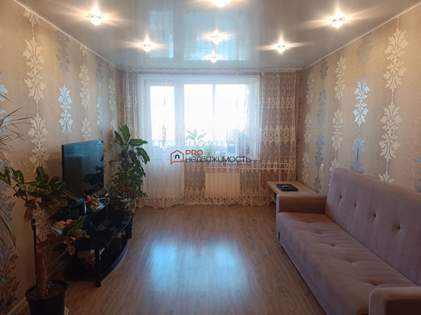 
  Продается 3-комн. квартира, 60.4 м², Новосибирская ул, д. 13
. Фото 1.