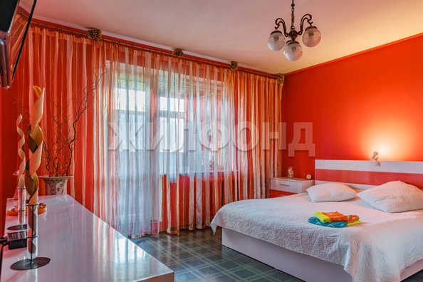 
  Продается 2-комн. квартира, 50.5 м², 25 лет Октября ул, д. 14
. Фото 8.