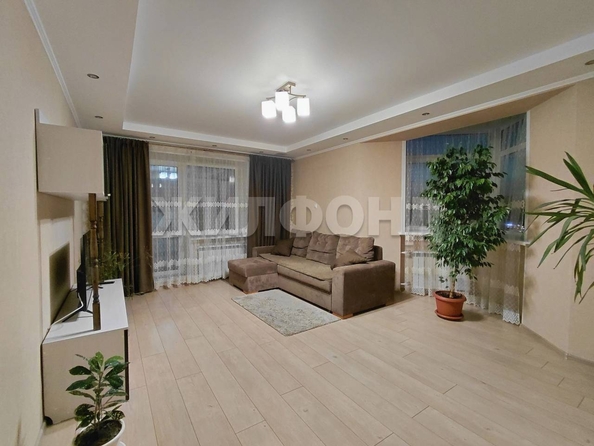 
  Продается 2-комн. квартира, 70 м², Кошурникова ул, д. 53/1
. Фото 7.