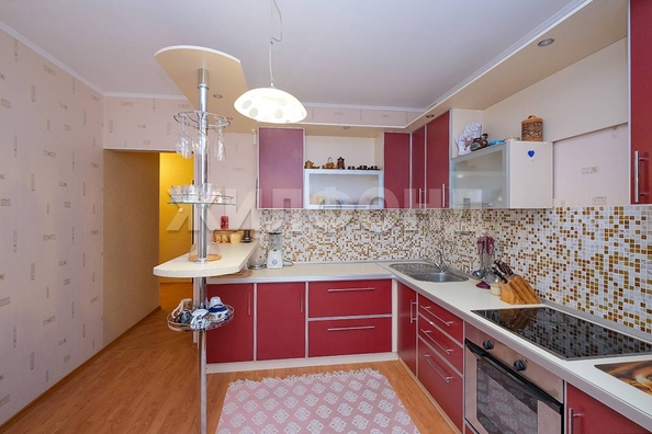 
  Продается 2-комн. квартира, 58 м², Адриена Лежена ул, д. 25
. Фото 5.