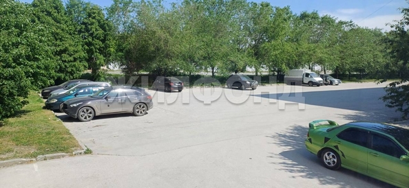 
  Продается 2-комн. квартира, 75.6 м², В. Высоцкого ул, д. 62
. Фото 40.