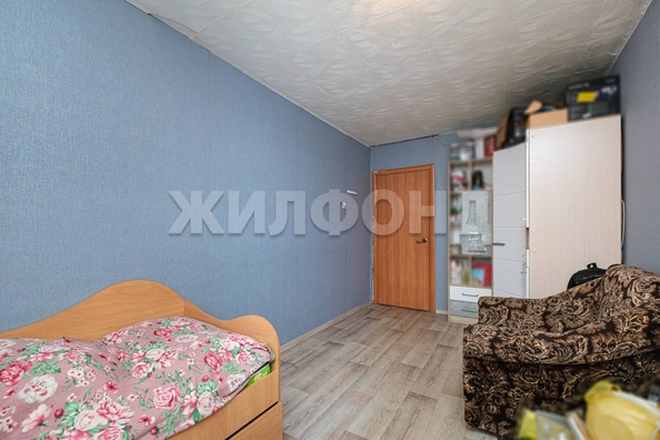 
  Продается 3-комн. квартира, 58.3 м², Полтавская ул, д. 37
. Фото 17.