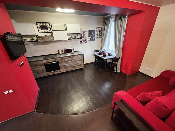 
  Сдам 1-комн. квартиру, 50 м², Семьи Шамшиных ул, д. 32
. Фото 4.