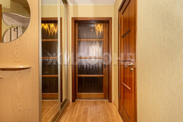 
  Продается 1-комн. квартира, 38.4 м², Сибирская ул, д. 51
. Фото 7.