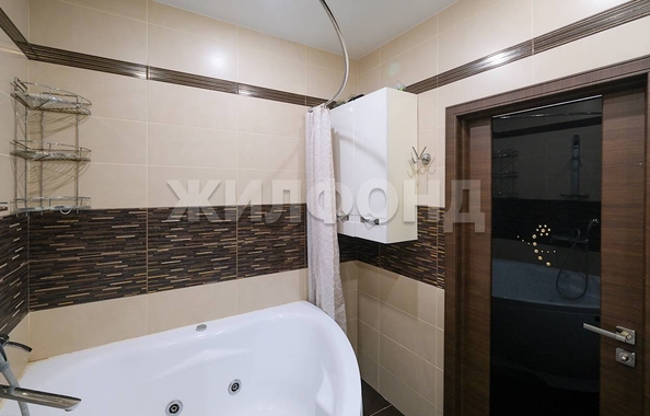 
  Продается 3-комн. квартира, 85.2 м², Адриена Лежена ул, д. 17
. Фото 8.