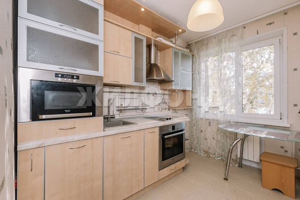 
  Продается 4-комн. квартира, 70.5 м², Бориса Богаткова ул, д. 194/6
. Фото 11.