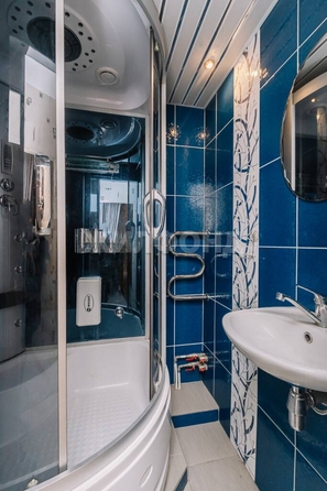 
  Продается 4-комн. квартира, 70.5 м², Бориса Богаткова ул, д. 194/6
. Фото 15.