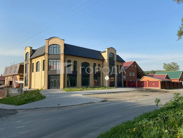 
  Сдается универсальное помещение 850 м². Фото 1.