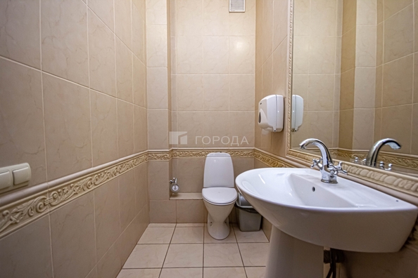 
  Сдается универсальное помещение 263 м². Фото 26.