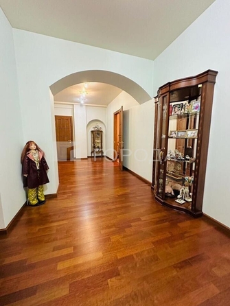 
  Продается 4-комн. квартира 299 м². Фото 9.