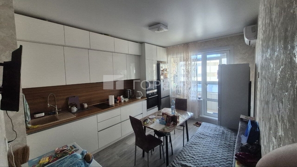 
  Продается 2-комн. квартира 57.4 м², в ЖК Акварельный 3.0, дом 2. Фото 3.