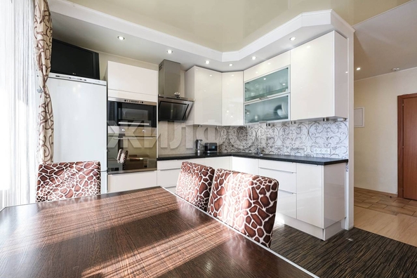 
  Продается 4-комн. квартира 120.2 м². Фото 9.