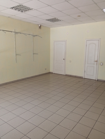 
  Сдам квартиру под нежилое 100 м². Фото 8.