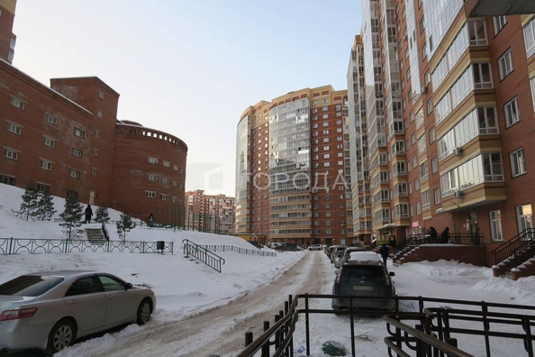 
  Продается студия 35.3 м², в ЖК Радужный каскад, б/с 19. Фото 38.